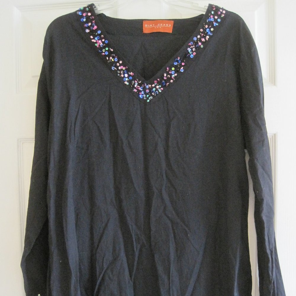 BLACK SWIM COVERUP WITH SEQUIN DETAIL LARGE